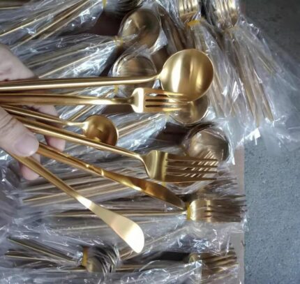 Thumbnail: Gold Cutlery Sets.